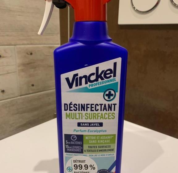 デラックスルーム, Pila & Bed Montpellier Centre Corum Comédie Chambre Calme Climatisée Quiet Air Conditioned Room