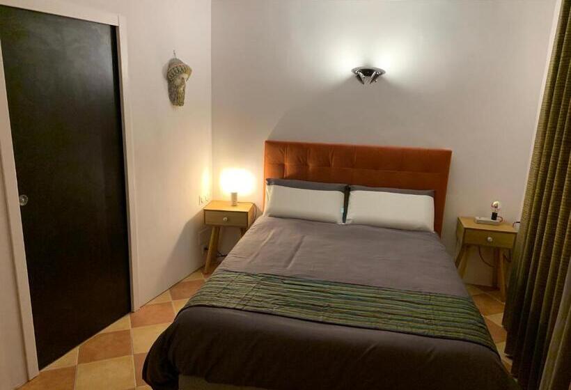 Номер Deluxe, Pila & Bed Montpellier Centre Corum Comédie   Chambre Calme Climatisée   Quiet Air Conditioned Room