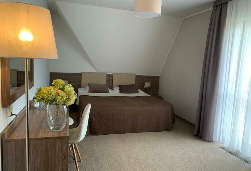 اتاق استاندارد, Willa Gielatówka