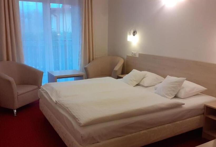 اتاق استاندارد با چشمانداز کوهستان, Willa Ambra