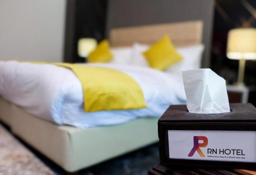 اتاق لوکس, The Rn Hotels