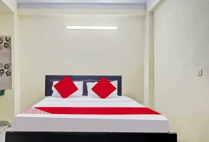 Quarto Triplo Clássico, Flagship  Moonshine Inn