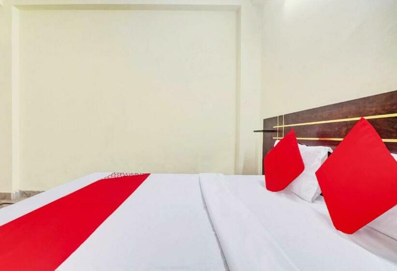 Quarto Triplo Clássico, Flagship  Moonshine Inn