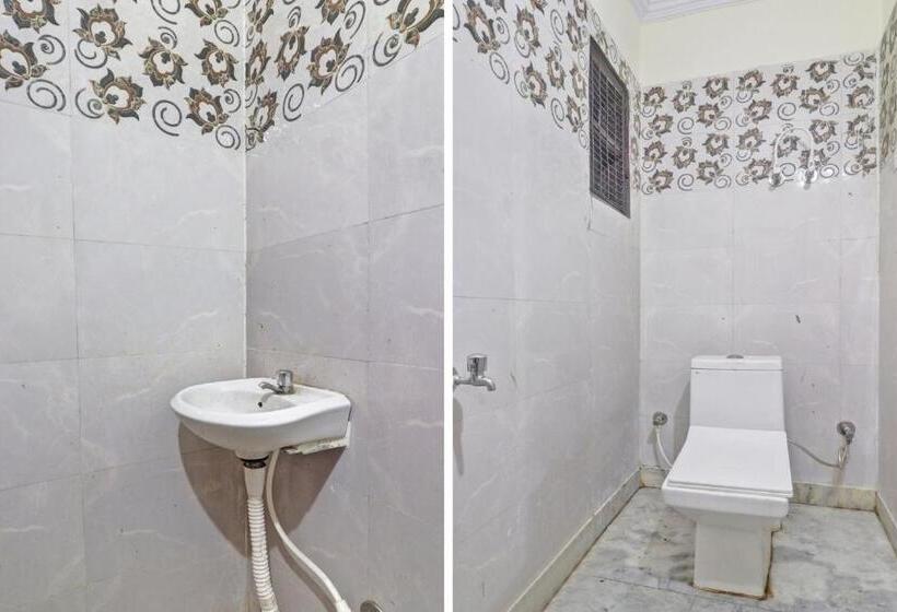 Quarto Triplo Clássico, Flagship  Moonshine Inn