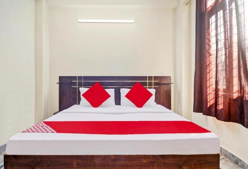 Quarto Triplo Clássico, Flagship  Moonshine Inn