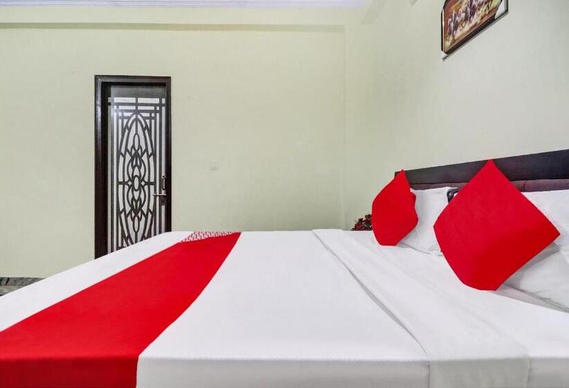 Quarto Triplo Clássico, Flagship  Moonshine Inn