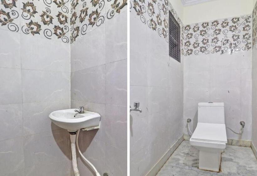 Quarto Triplo Clássico, Flagship  Moonshine Inn