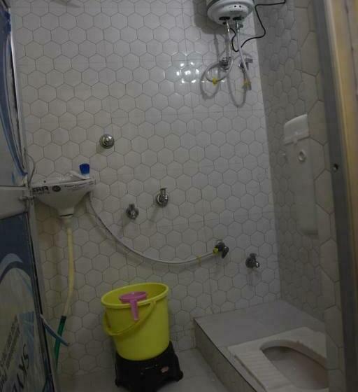 标准间, Jindal Paradise