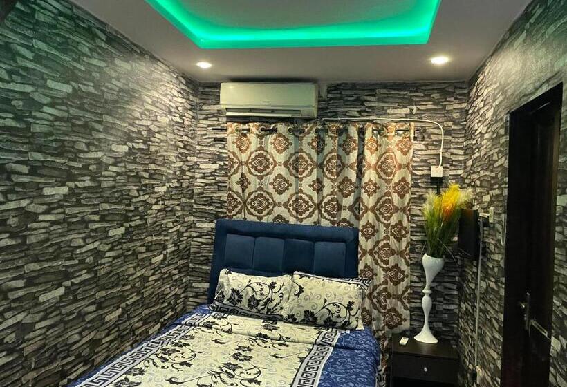 Номер Economy, Suite Subzero