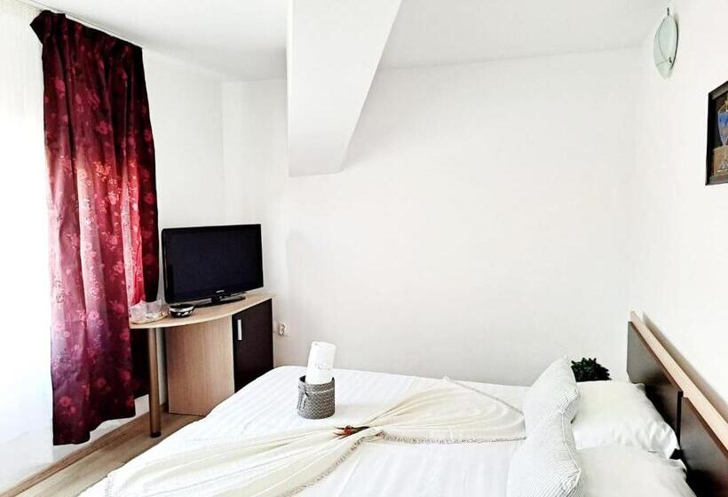 Ekonomiskt Rum, Veronica