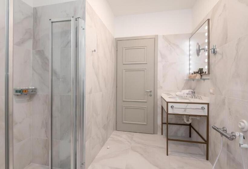 סוויטת סופריור, Villa Carona Hotel & Spa