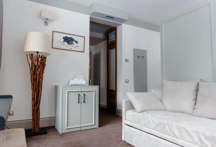 جناح سوبيريور, Villa Carona Hotel & Spa