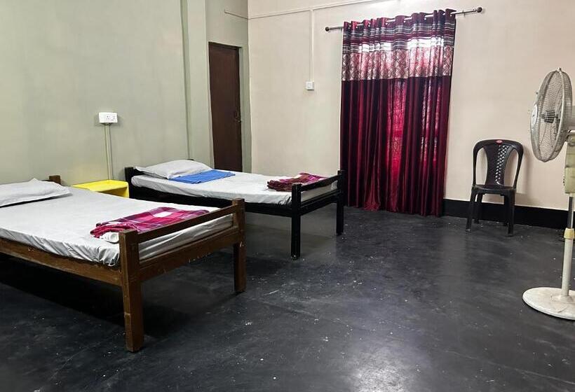 חדר סטנדרט, Munin S Guest House