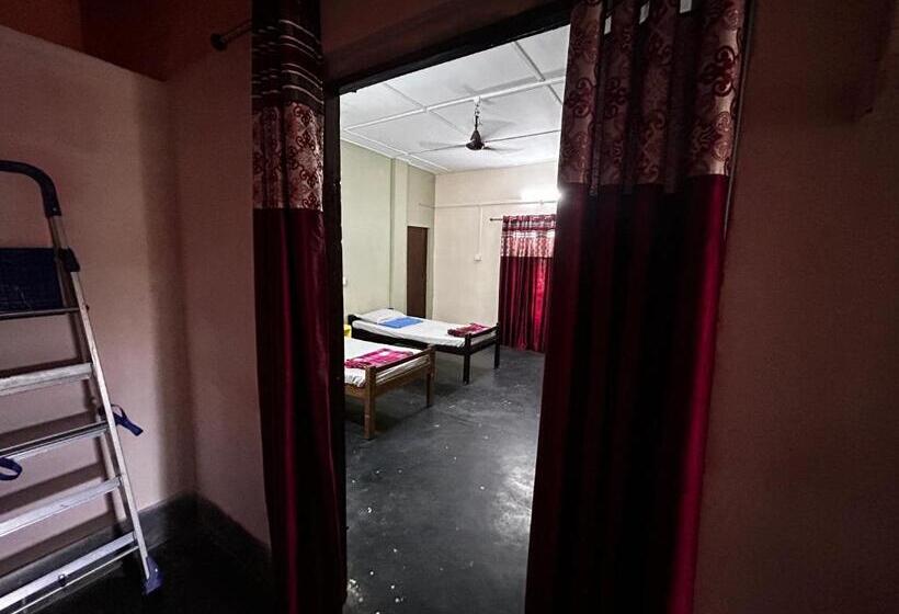 חדר סטנדרט, Munin S Guest House