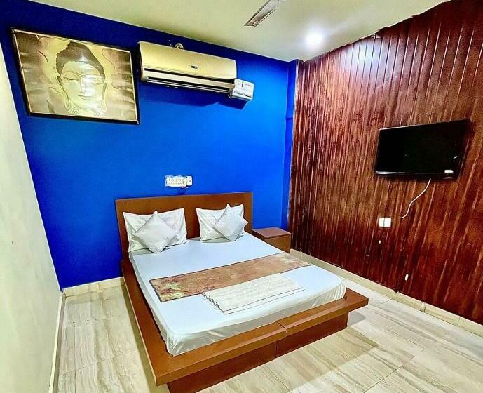 Трехместный Номер Классика, Oyo 80774c Yaduvanshi Inn