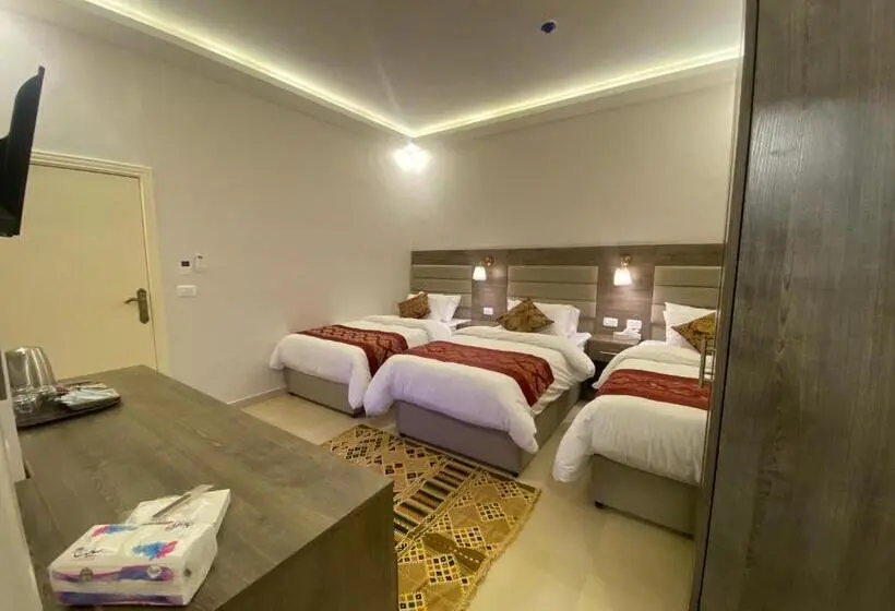 اتاق استاندارد سه نفره, Petra Oleander