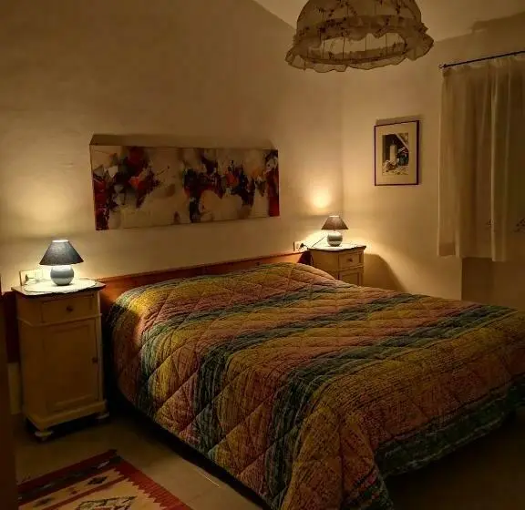 スタンダードルーム, Il Canto Dell Asino