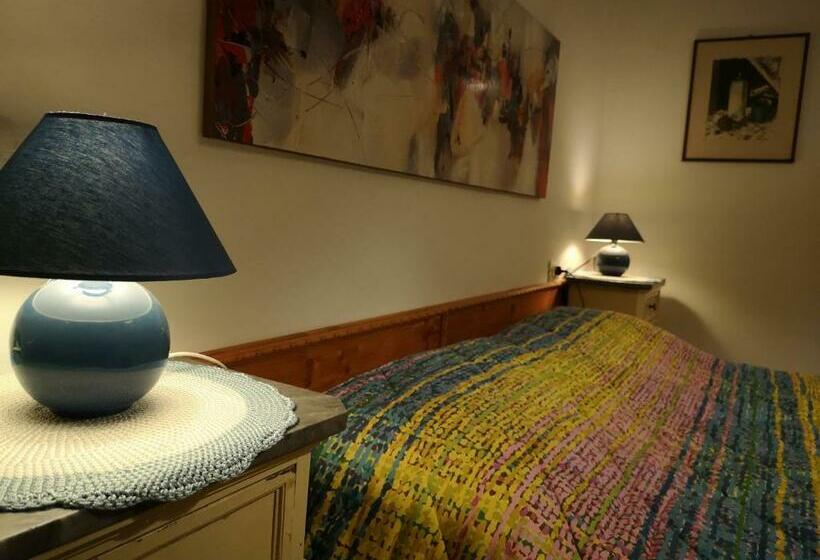 标准间, Il Canto Dell Asino