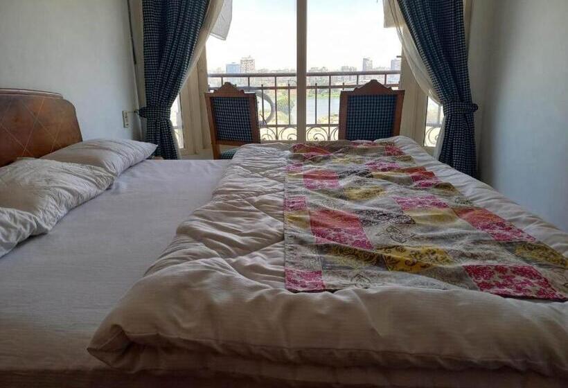 آپارتمان 1 خوابه, Nile House