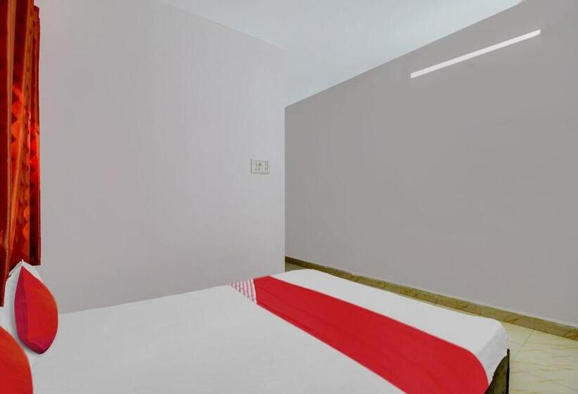 トリプルクラシックルーム, Flagship Hotel K S Inn Small Town