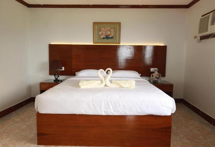 اتاق لوکس با بالکن و چشمانداز دریا, Bohol Plaza Mountain Resort And Restaurant