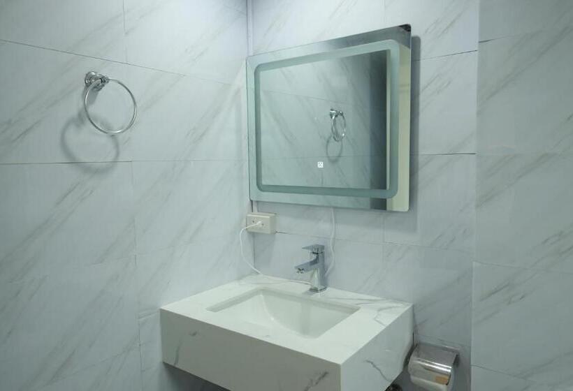 سوییت اجرایی, Bohol Plaza Mountain Resort And Restaurant