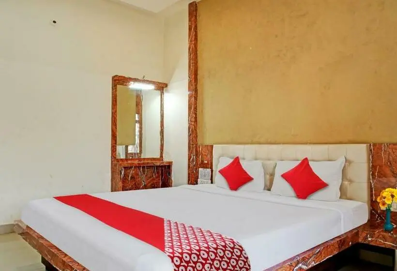 اتاق کلاسیک سه تخته, Flagship Bliss Inn