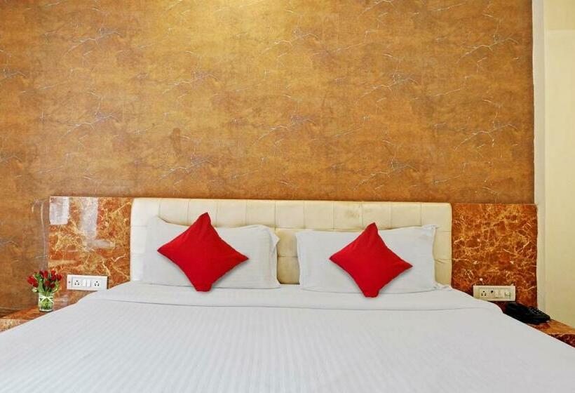 اتاق کلاسیک سه تخته, Flagship Bliss Inn