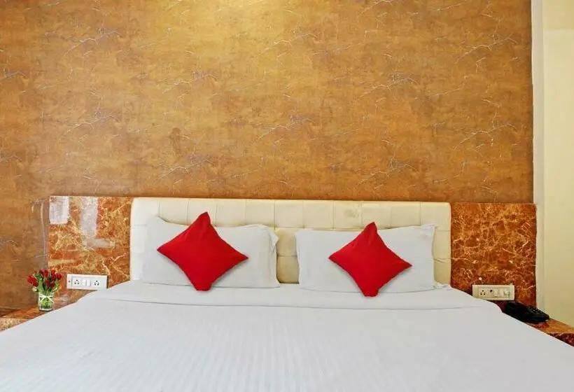اتاق کلاسیک سه تخته, Flagship Bliss Inn