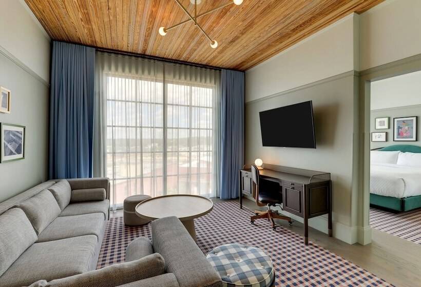 주니어 스위트, Trilogy Hotel Montgomery, Autograph Collection