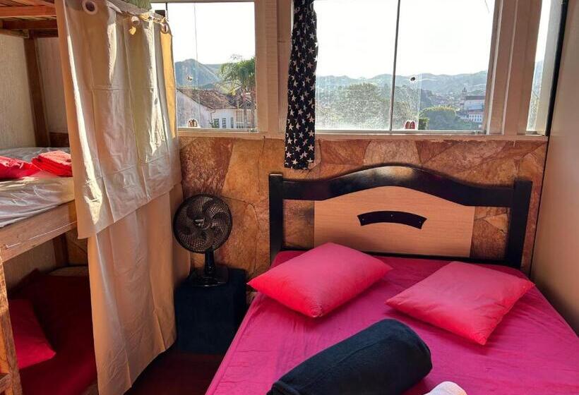 Четырехместный Номер Стандарт, La Musica Hostel Ouro Preto