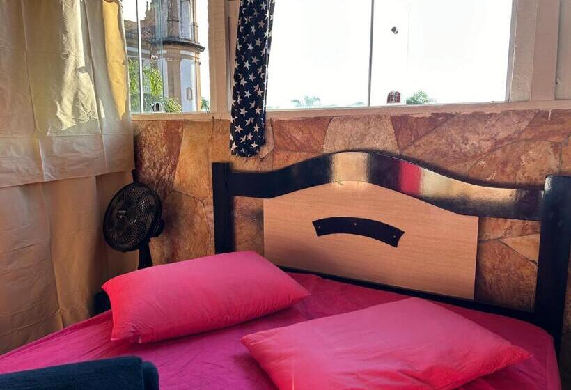 חדר סטנדרט לארבעה, La Musica Hostel Ouro Preto