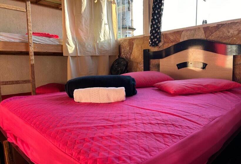 Четырехместный Номер Стандарт, La Musica Hostel Ouro Preto