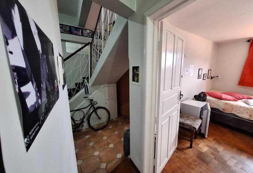 اتاق استاندارد, La Musica Hostel Ouro Preto