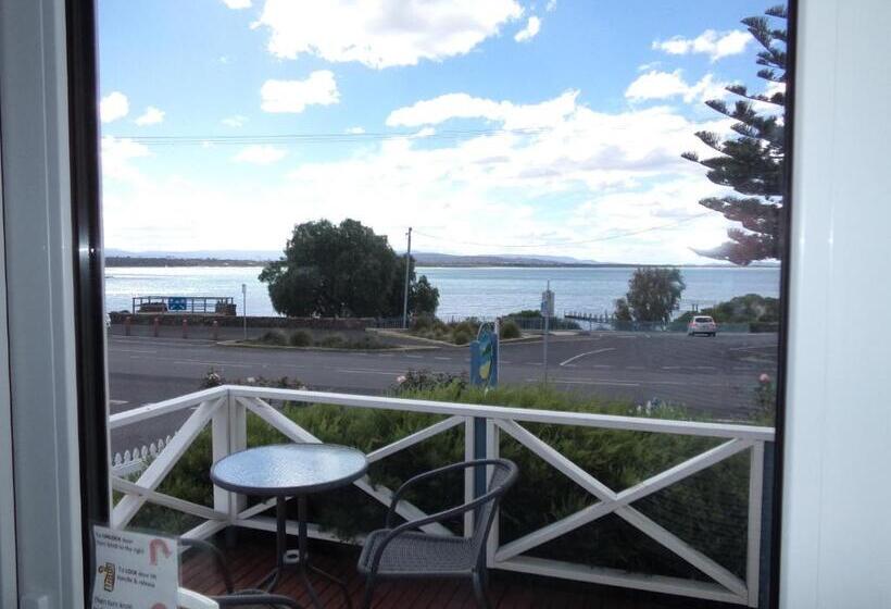 اتاق استاندارد با چشم‌انداز دریا, Freycinet Waters