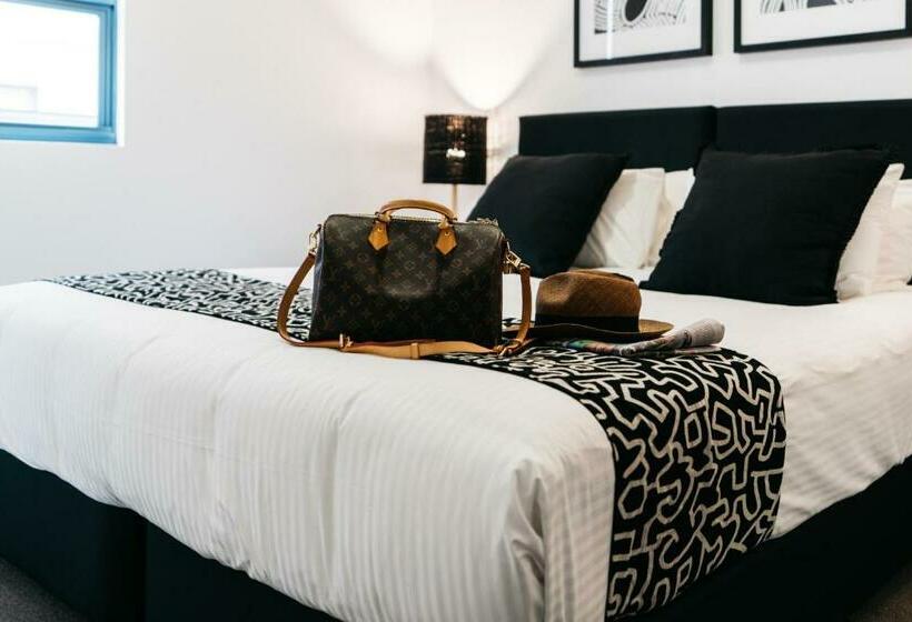 Студия Стандарт, Gabba Central Apartments