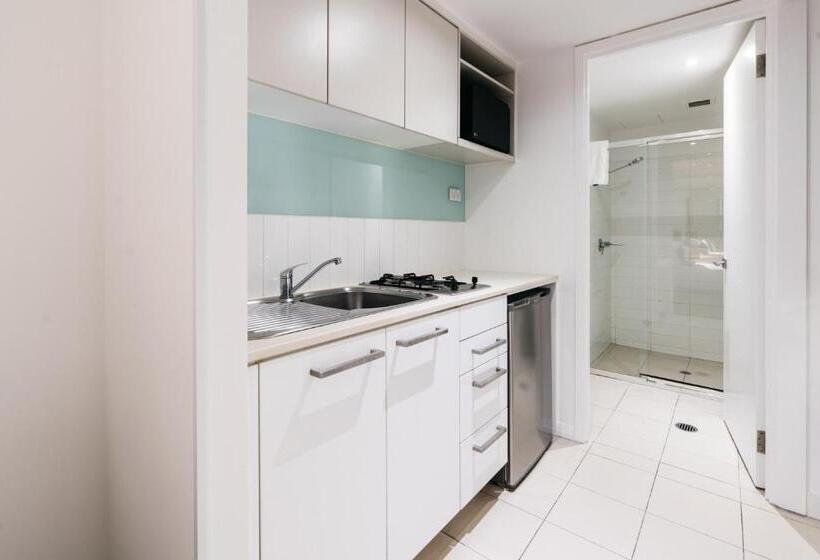 Студия Стандарт, Gabba Central Apartments