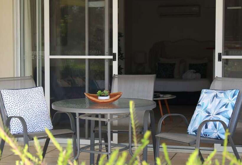 带花园景观的标准工作室, At The Sound Noosa Motel