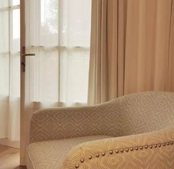 スタンダードルーム, Le Clos Saint Martin Hôtel & Spa