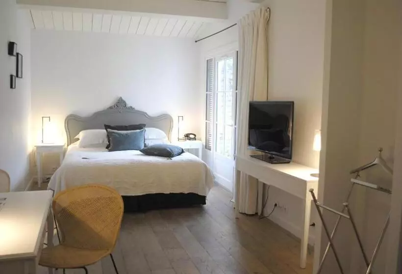 デラックスルーム, Le Clos Saint Martin Hôtel & Spa