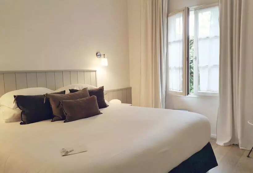 スタンダードルーム, Le Clos Saint Martin Hôtel & Spa