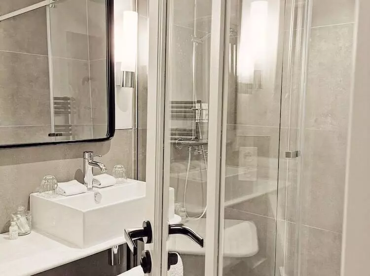 スーペリアールーム, Le Clos Saint Martin Hôtel & Spa