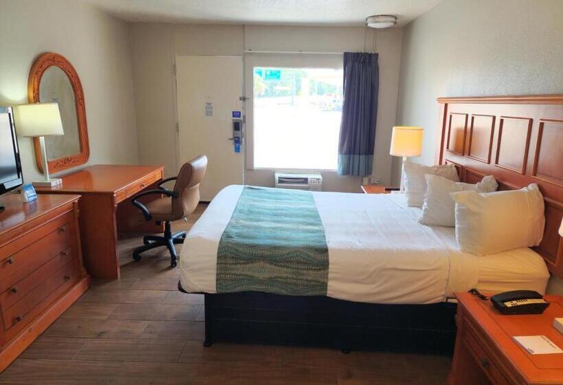 Номер Стандарт Адаптированный для Инвалидов, Days Inn By Wyndham Hardeeville Near Hilton Head
