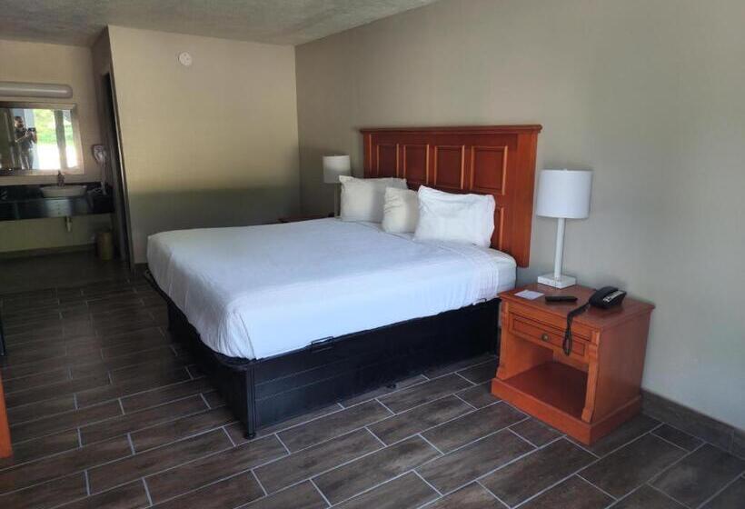 غرفة قياسية لذوى الاحتياجات الخاصة, Days Inn By Wyndham Hardeeville Near Hilton Head