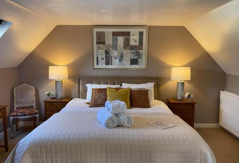 Люкс Deluxe Кровать Кинг, Broadlands Adults Only