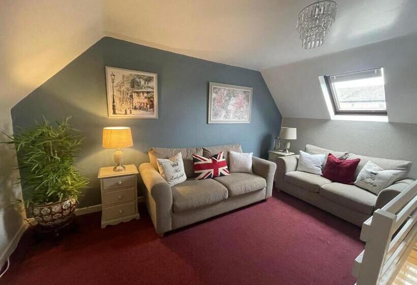 סוויטת ג'וניור דלוקס, Broadlands Adults Only