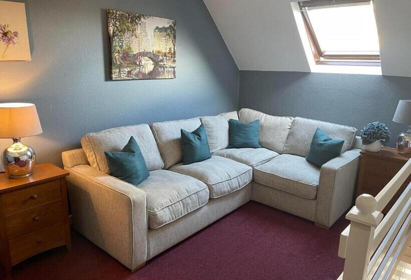 סוויטת ג'וניור דלוקס, Broadlands Adults Only