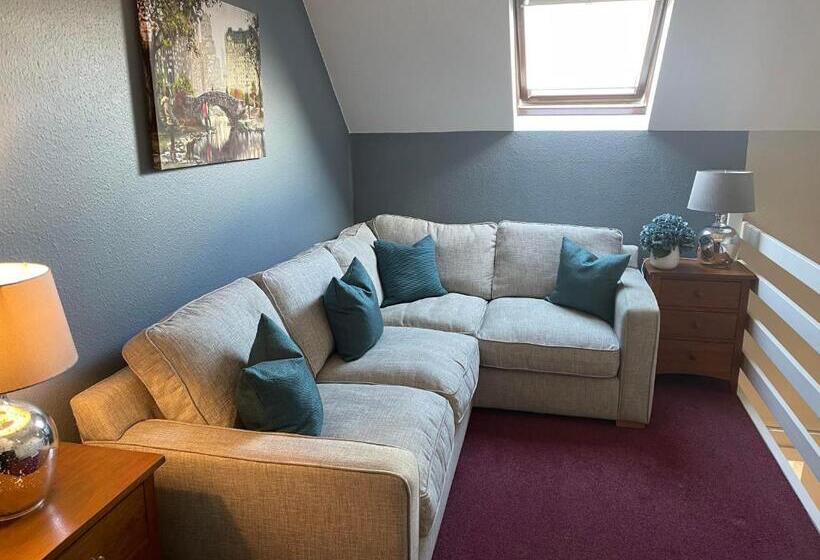 סוויטת ג'וניור דלוקס, Broadlands Adults Only