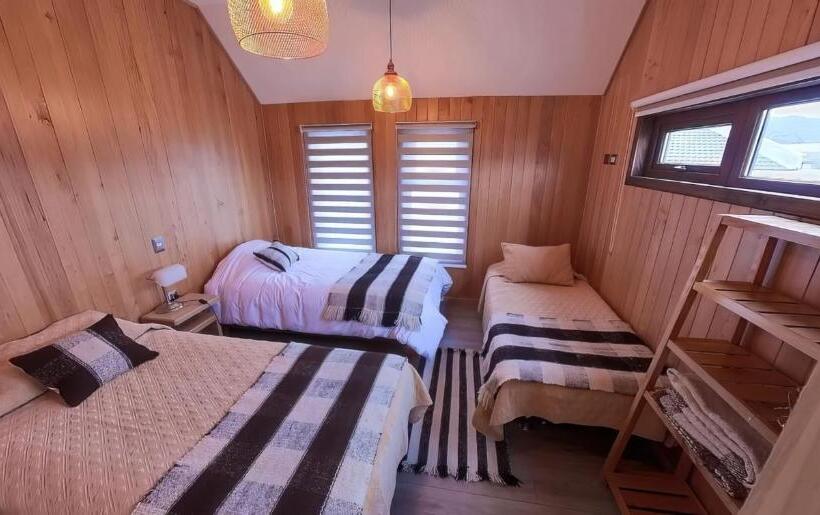 غرفة قياسية ثلاثية, Arca Hotel Boutique Achao Chiloe Chile