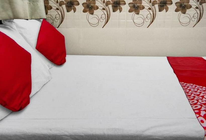 Трехместный Номер Классика, Oyo Flagship 80641 Sri Mahalakshmi Lodge